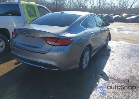 2015 Chrysler 200 Limited z USA, uszkodzony, nr VIN 1C3CCCAB6FN701552